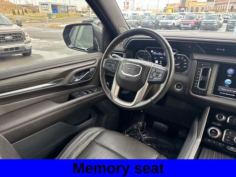 Used 2021 GMC Yukon XL Denali w/ Denali Premium Package image 10