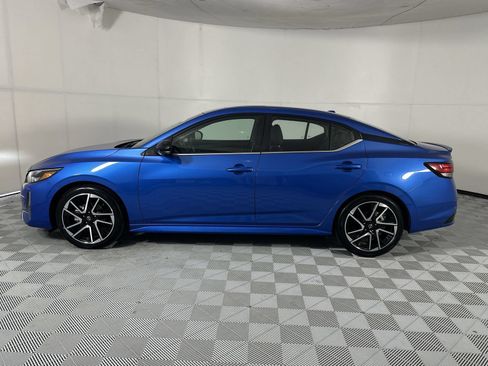 Certified 2025 Nissan Sentra SR w/ SR Premium Package FWD image 5