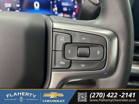 Used 2025 Chevrolet Silverado 2500 LTZ w/ LTZ Convenience Package image 27