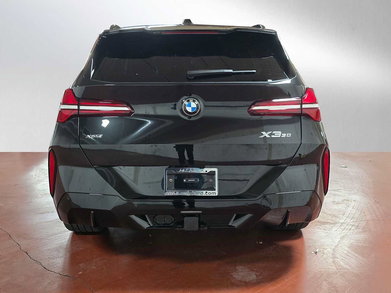 Used 2026 BMW X3 xDrive30i w/ Premium Package AWD/4WD image 4