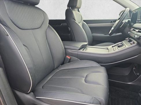 Used 2025 Hyundai Palisade SEL image 18