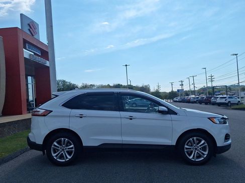 Used 2019 Ford Edge SEL AWD/4WD image 2