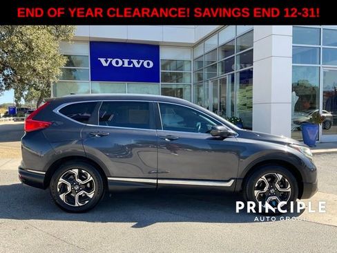 Used 2017 Honda CR-V Touring image 9