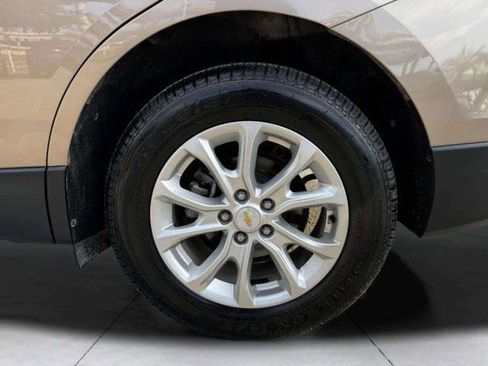 Used 2018 Chevrolet Equinox LS FWD image 53
