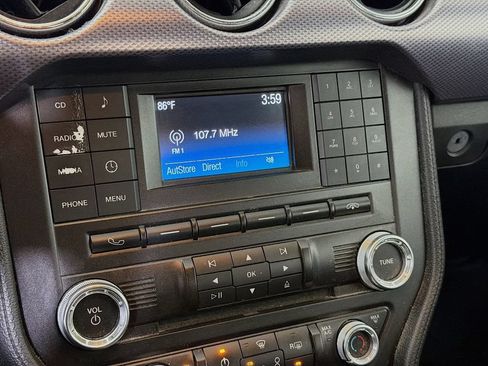 Used 2015 Ford Mustang GT RWD image 17