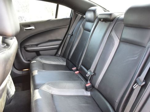 Used 2021 Dodge Charger SXT w/ Leather Interior Group RWD image 7