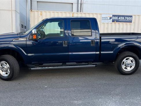 Used 2011 Ford F250 XLT w/ XLT Appearance Pkg AWD/4WD image 8