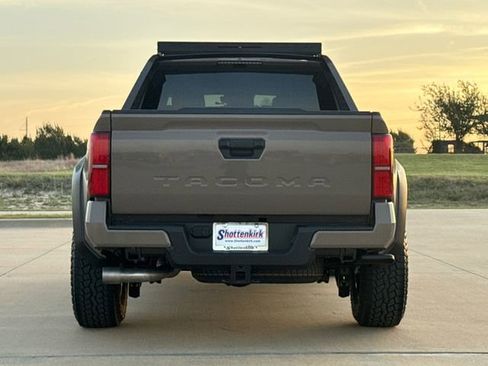 Used 2026 Toyota Tacoma TRD Sport RWD image 8