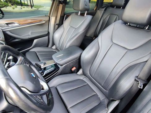 Used 2018 BMW X3 xDrive30i w/ Convenience Package image 16