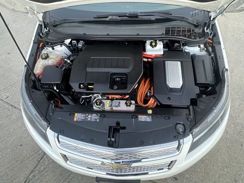Used 2012 Chevrolet Volt Premium w/ Premium Trim Package image 32