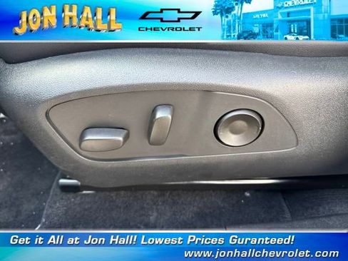 New 2025 Chevrolet Equinox EV RS image 22