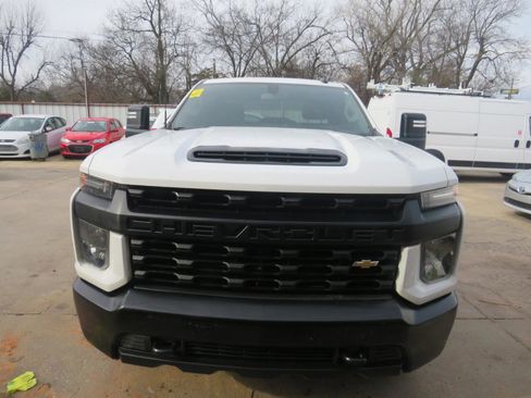 Used 2021 Chevrolet Silverado 2500 W/T w/ WT Fleet Convenience Package AWD/4WD image 2