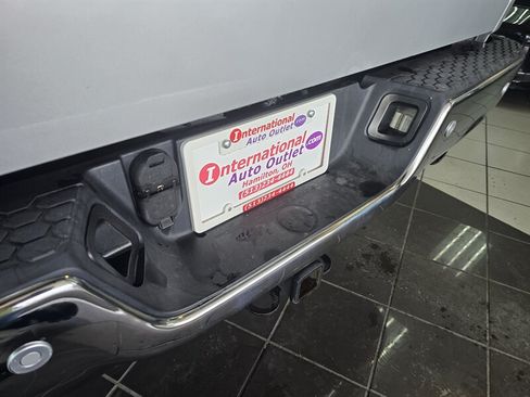 Used 2016 RAM 1500 Big Horn AWD/4WD image 30