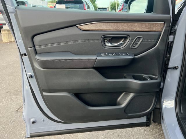 New 2026 Honda Pilot Elite image 17