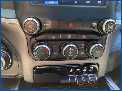 Certified 2022 RAM 1500 Big Horn image 17