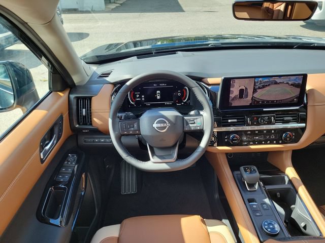 New 2026 Nissan Pathfinder Platinum AWD/4WD image 10