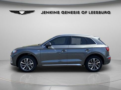 Used 2022 Audi Q5 2.0T Premium w/ Convenience Package image 9