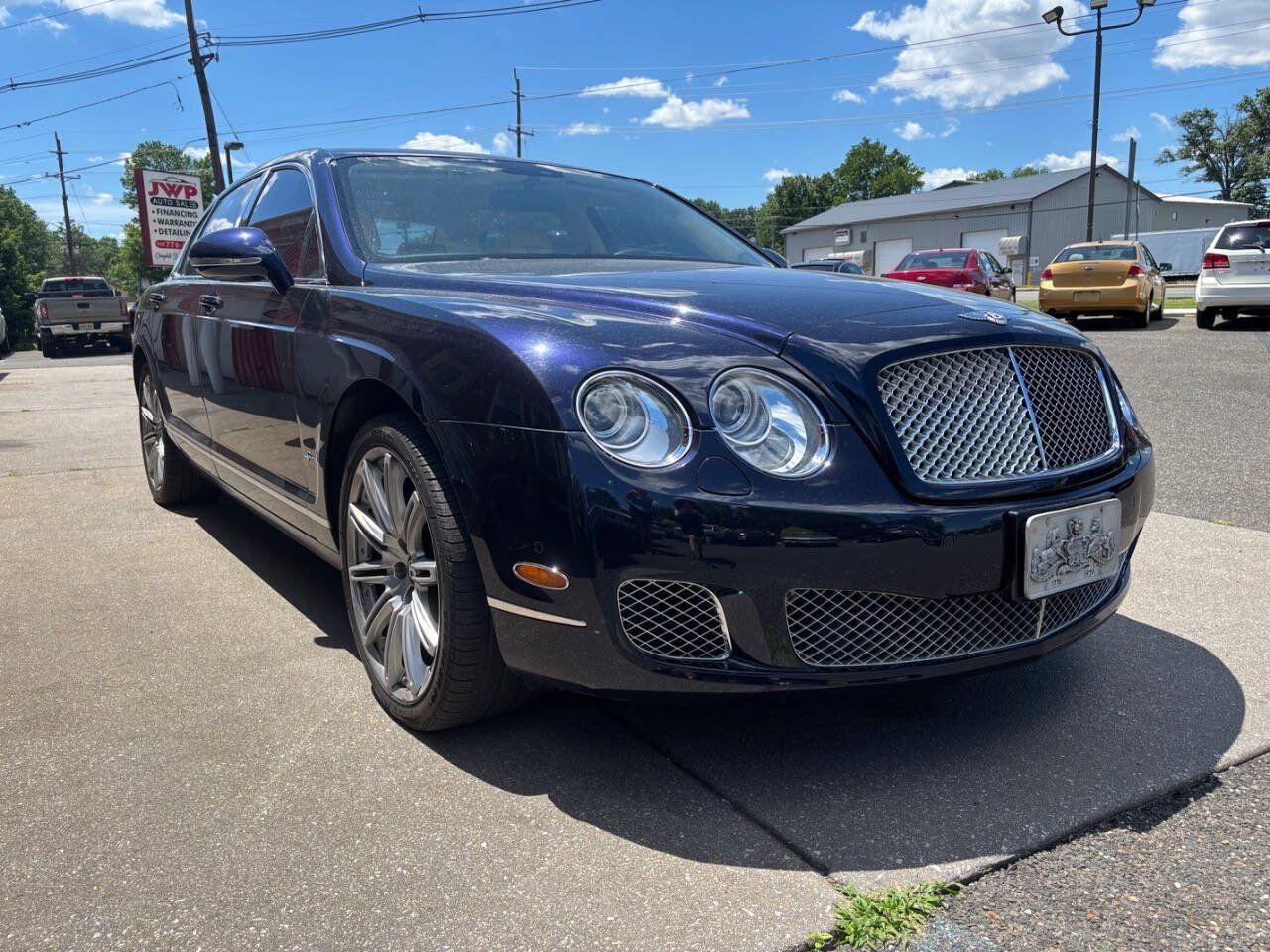 Used 2011 Bentley Flying Spur Flying Spur AWD/4WD image 4