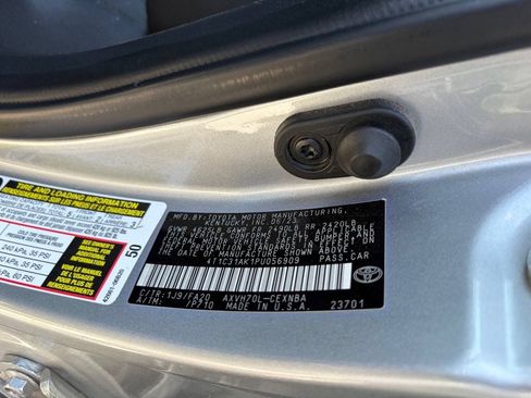 Used 2023 Toyota Camry LE FWD image 13