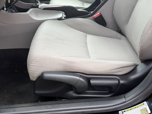 Used 2015 Honda Civic LX image 9