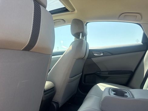 Used 2020 Honda Civic EX image 32