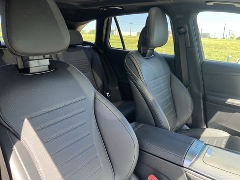 Certified 2026 Mercedes-Benz GLC 300 image 35