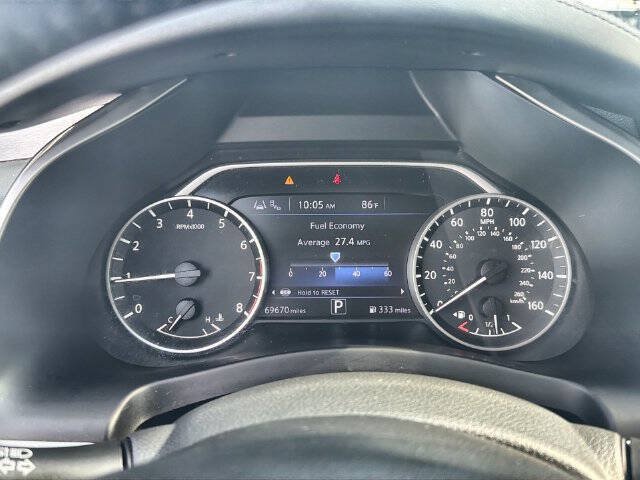 Used 2023 Nissan Murano SV w/ SV Midnight Edition Package FWD image 12