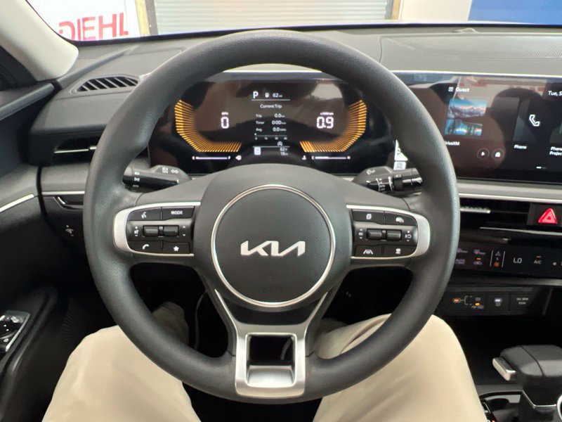 New 2026 Kia K5 LXS FWD image 23