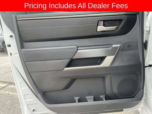 Used 2025 Toyota Tundra SR5 w/ SR5 Premium Package AWD/4WD image 16