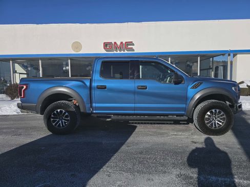 Used 2020 Ford F150 Raptor image 2