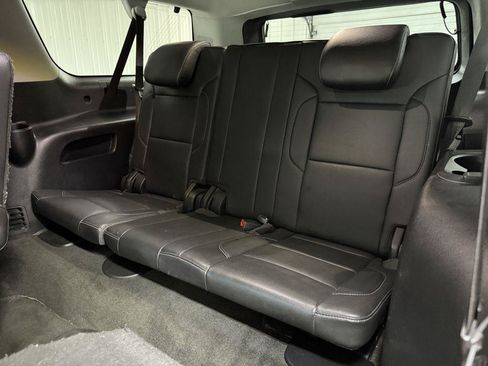 Used 2018 Chevrolet Suburban LT AWD/4WD image 33