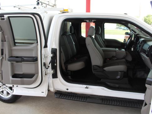 Used 2018 Ford F150 XL w/ Equipment Group 101A Mid AWD/4WD image 22