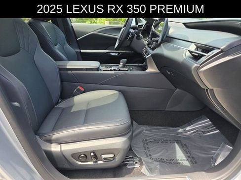 Used 2025 Lexus RX 350 Premium w/ Accessory Package (Z1) FWD image 10