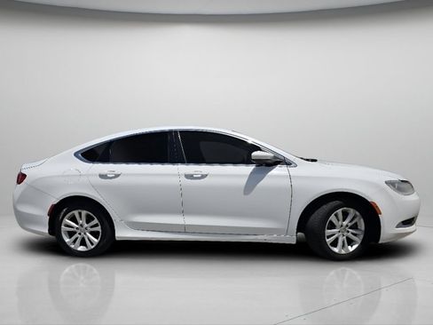 Used 2015 Chrysler 200 Limited w/ Convenience Group FWD image 22