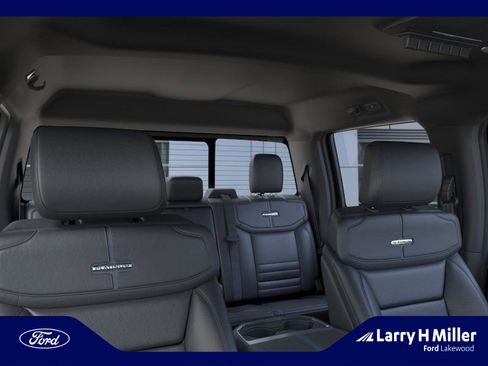 New 2026 Ford F250 Platinum w/ FX4 Off-Road Package image 22