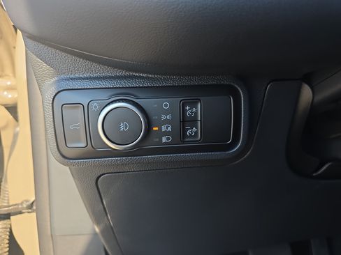 Used 2026 Ford Explorer ST w/ Sun And Sound Package AWD/4WD image 22