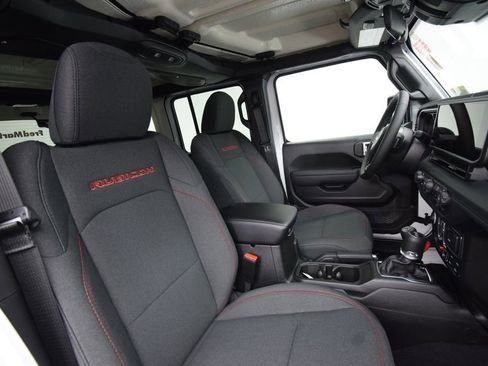 New 2026 Jeep Wrangler Rubicon image 17