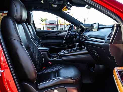 Used 2021 MAZDA CX-9 Signature image 30
