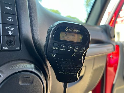 Used 2016 Jeep Wrangler Sport w/ Quick Order Package 24S AWD/4WD image 25
