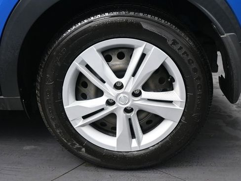Used 2024 Nissan Kicks S w/ Interior Electronics Package FWD image 32
