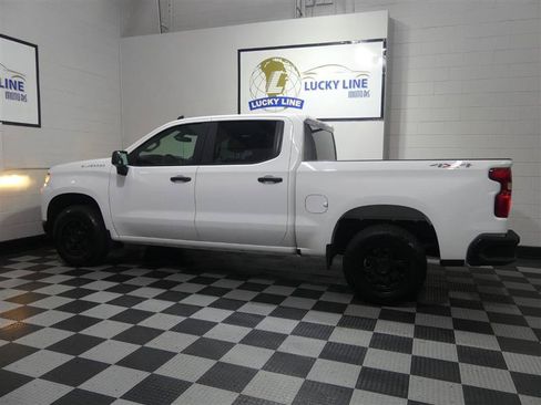 Used 2020 Chevrolet Silverado 1500 W/T w/ WT Value Package AWD/4WD image 7
