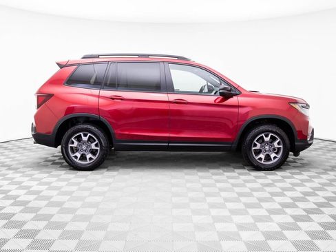 Certified 2023 Honda Passport TrailSport image 6