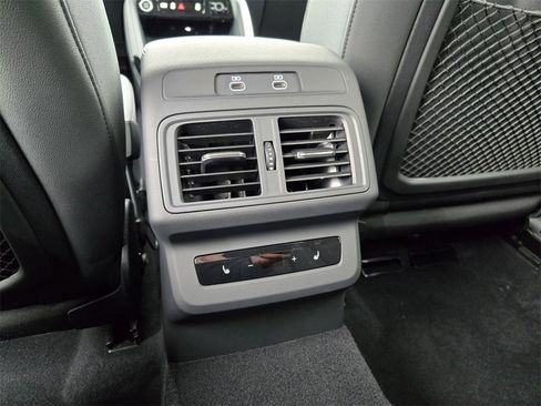 New 2025 Audi Q5 Prestige image 11