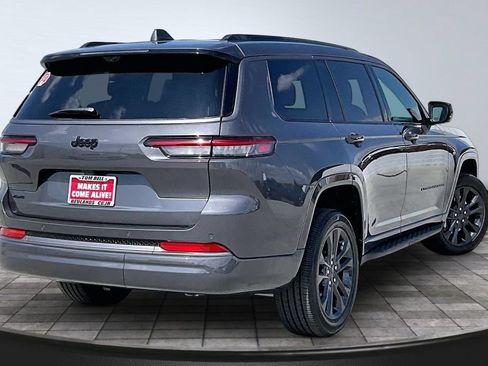 New 2026 Jeep Grand Cherokee L Limited AWD/4WD image 23