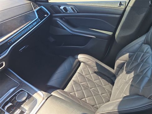Used 2024 BMW X5 xDrive40i image 19