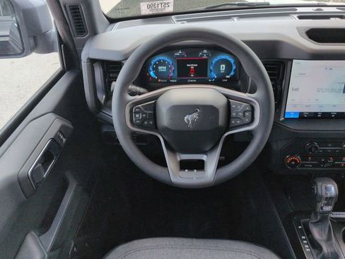 New 2025 Ford Bronco 4-Door image 14