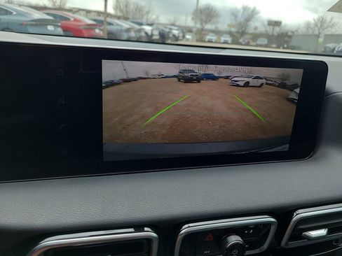 New 2026 Nissan Sentra SV w/ SV Convenience Package FWD image 15