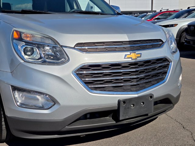 Used 2017 Chevrolet Equinox LT AWD/4WD image 8