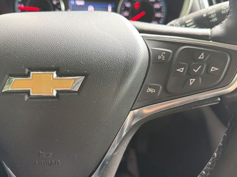 Used 2023 Chevrolet Equinox LT w/ Driver Convenience Package AWD/4WD image 27