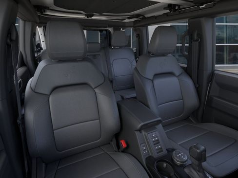 New 2026 Ford Bronco Outer Banks AWD/4WD image 12